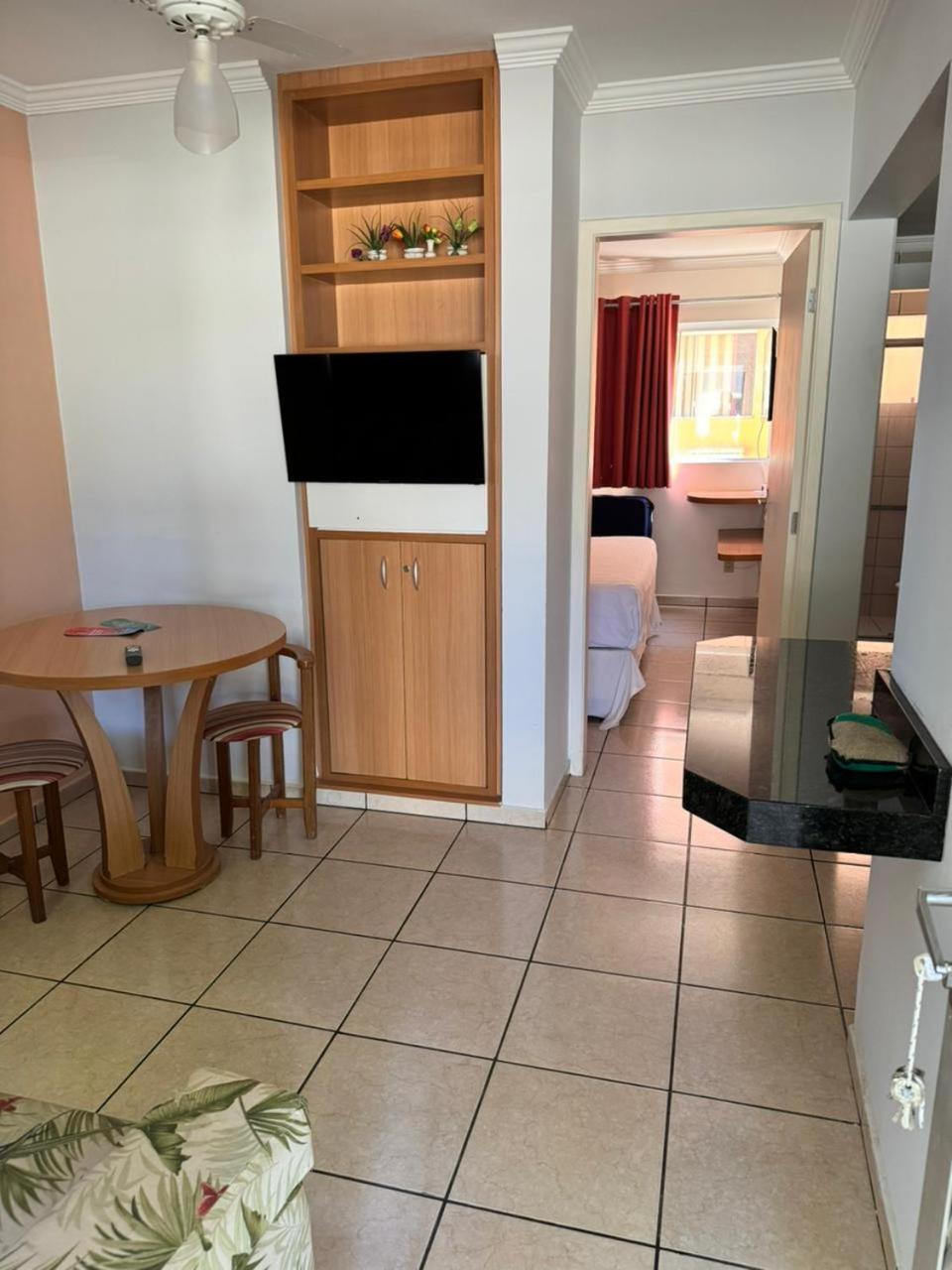Apartment Nobreza Fiori Turismo Em Diroma Fiori Sem Roupas De Cama Banho E Refeicoes A Serem Contratadas Separadamente Da Reserva Caldas Novas