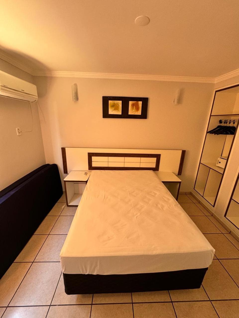 Apartment Nobreza Fiori Turismo Em Diroma Fiori Sem Roupas De Cama Banho E Refeicoes A Serem Contratadas Separadamente Da Reserva Caldas Novas